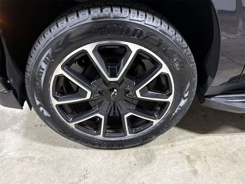 Used 2021 Chevrolet Tahoe RST image 26
