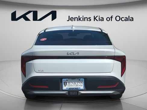 New 2026 Kia K4 LXS image 4