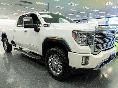 Used 2020 GMC Sierra 2500 Denali w/ Denali Ultimate Package image 5