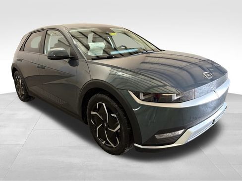 Used 2023 Hyundai Ioniq 5 SE w/ Cargo Package image 7