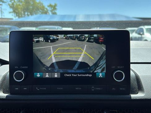 Used 2024 Honda CR-V EX image 17