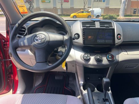 Used 2008 Toyota RAV4 4WD V6 image 14