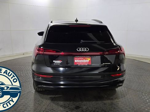 Used 2021 Audi e-tron Premium w/ Convenience Plus Package AWD/4WD image 6