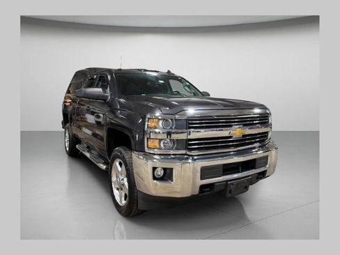 Used 2015 Chevrolet Silverado 2500 LT w/ LT Convenience Package AWD/4WD image 1
