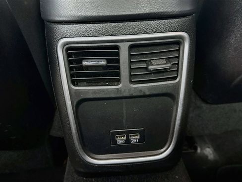 Used 2019 Dodge Charger Scat Pack RWD image 25