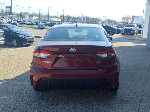 Certified 2024 Toyota Corolla SE w/ SE Premium Package FWD image 17