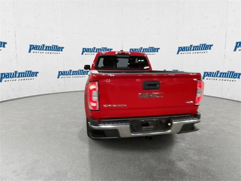 Used 2017 GMC Canyon SLE w/ SLE Convenience Package image 9