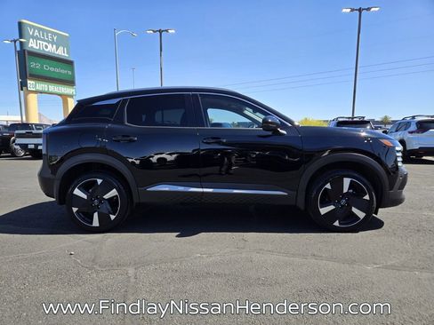 Used 2025 Nissan Kicks SR FWD image 7