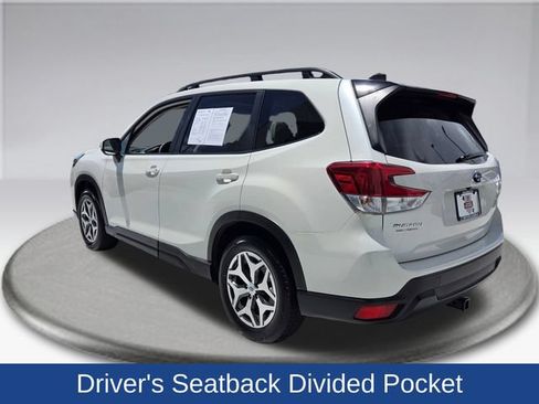 Used 2024 Subaru Forester Premium AWD/4WD image 19