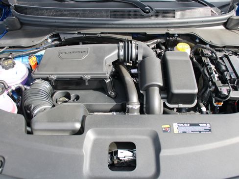 New 2026 Jeep Cherokee Limited image 40