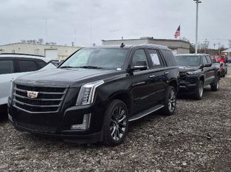 Used 2020 Cadillac Escalade Premium Luxury w/ Escalade Sport Edition video 1