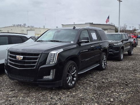 Used 2020 Cadillac Escalade Premium Luxury w/ Escalade Sport Edition image 1