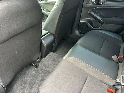 Used 2022 Honda Civic Sport image 12