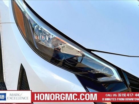 Used 2024 Nissan Sentra SV image 29