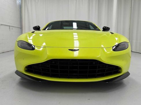 Used 2022 Aston Martin V8 Vantage image 10