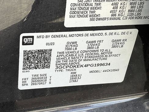 Used 2023 Chevrolet Silverado 1500 LT AWD/4WD image 24