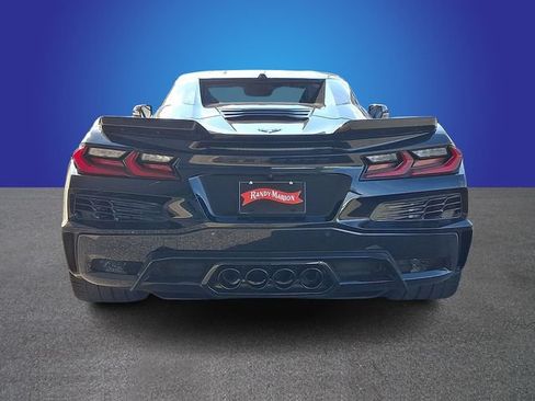 Used 2024 Chevrolet Corvette Z06 w/ Stealth Interior Trim Package RWD image 5