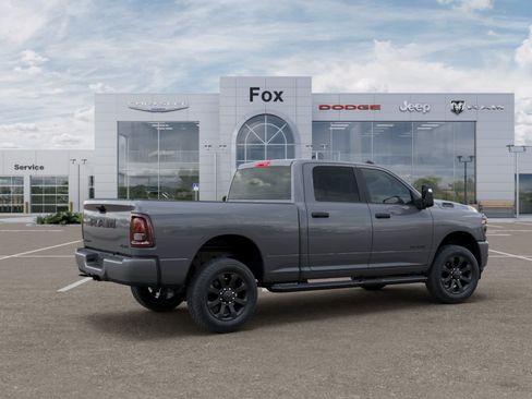 New 2026 RAM 2500 Big Horn AWD/4WD image 4