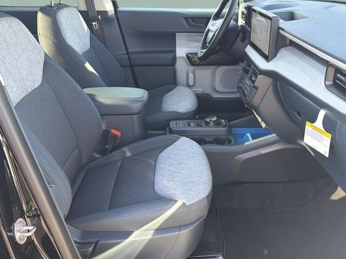 New 2026 Ford Maverick XLT w/ XLT Luxury Package image 31