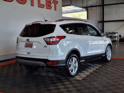Used 2018 Ford Escape SE AWD/4WD image 7