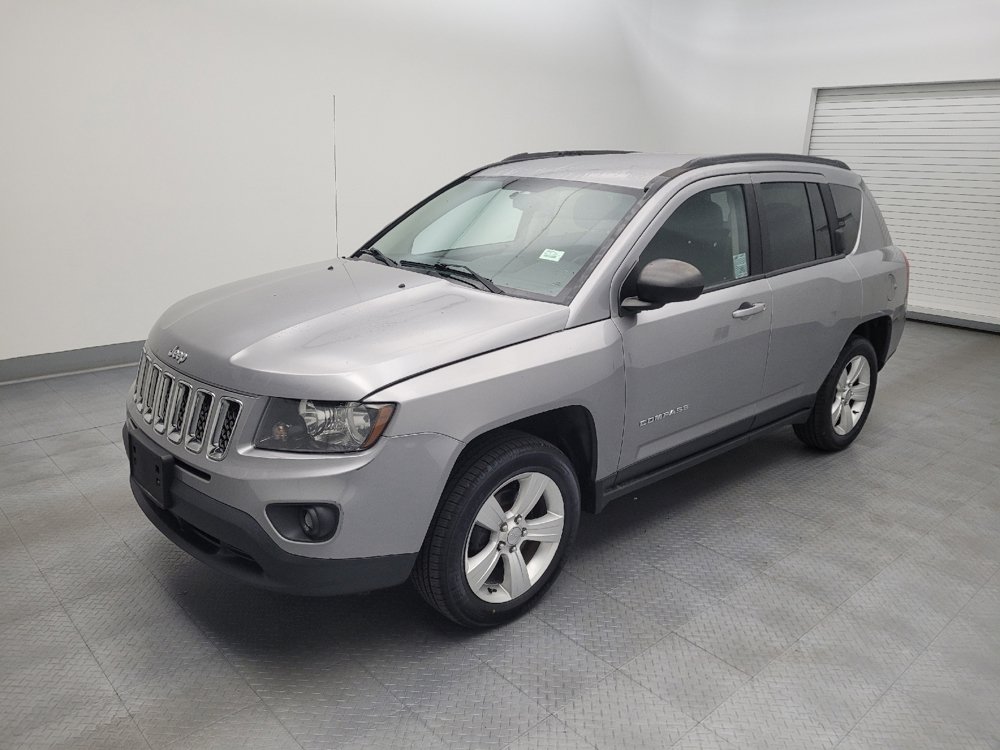 Used 2016 Jeep Compass Sport w/ Power Value Group FWD image 2