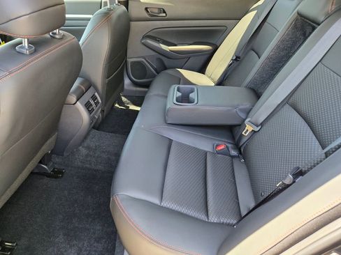 New 2026 Nissan Altima 2.5 SR FWD image 7
