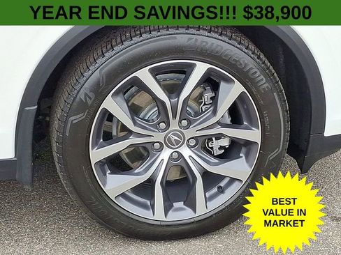 Used 2023 Acura MDX SH-AWD w/ Technology Package image 9