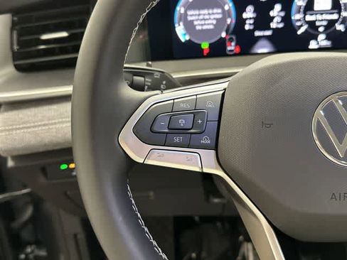 New 2026 Volkswagen Tiguan S FWD image 8