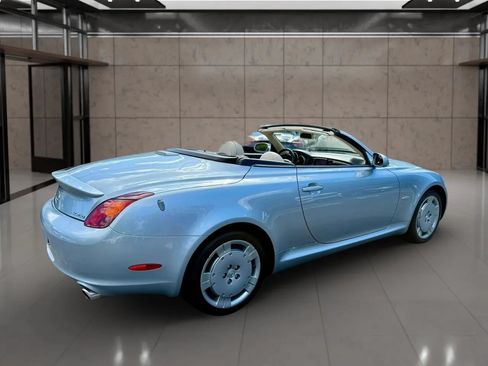 Used 2004 Lexus SC 430 Convertible RWD image 25