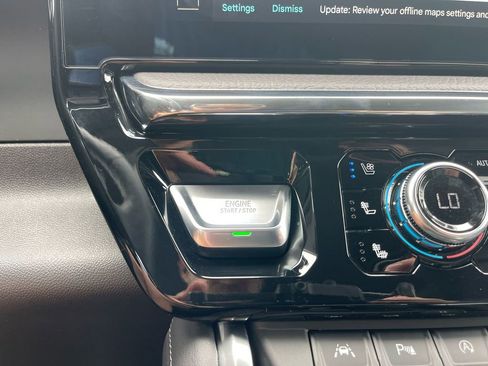 Used 2024 GMC Sierra 1500 Denali w/ Denali Reserve Package image 25