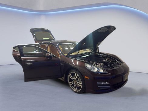Used 2010 Porsche Panamera S RWD image 7