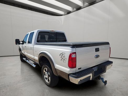 Used 2016 Ford F350 Lariat w/ Lariat Interior Package AWD/4WD image 3