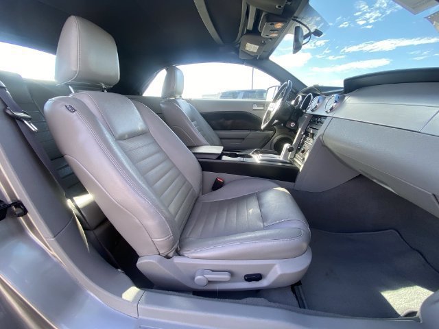 Used 2008 Ford Mustang GT RWD image 22