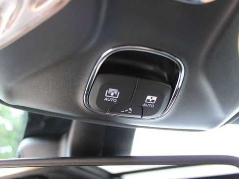 New 2026 Jeep Compass Limited w/ Sun, Sound & Navigation Group AWD/4WD image 28