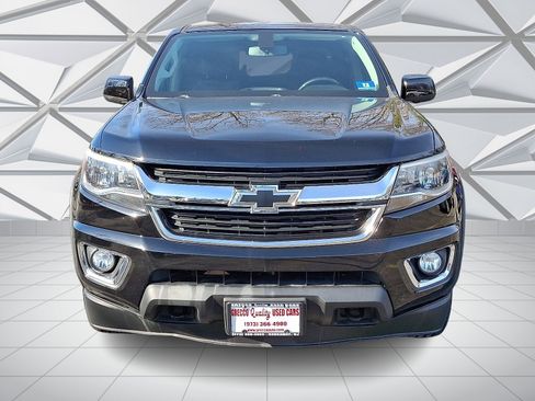 Used 2016 Chevrolet Colorado LT w/ LT Convenience Package image 3