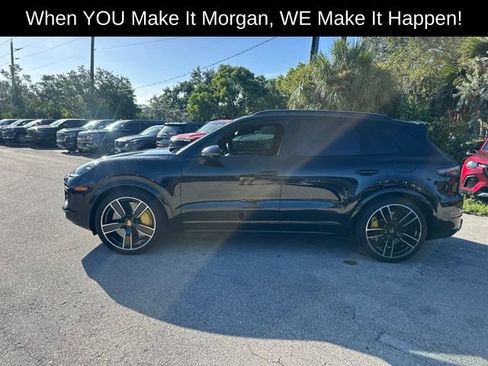 Used 2021 Porsche Cayenne Turbo S AWD/4WD image 8