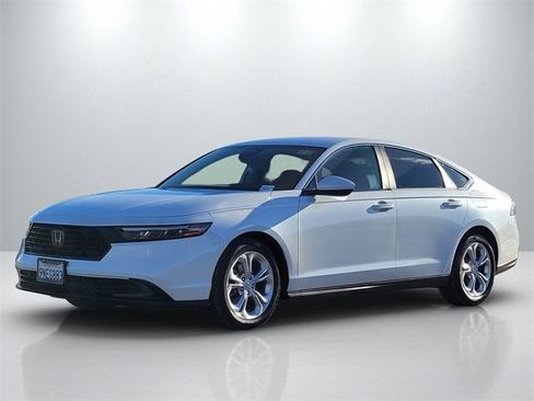 Used 2024 Honda Accord LX image 8