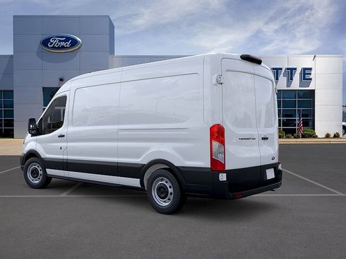 New 2026 Ford Transit 250 148 Medium Roof RWD image 4