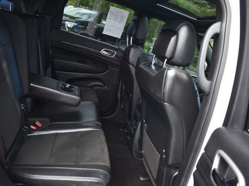 Used 2020 Jeep Grand Cherokee Altitude AWD/4WD image 15