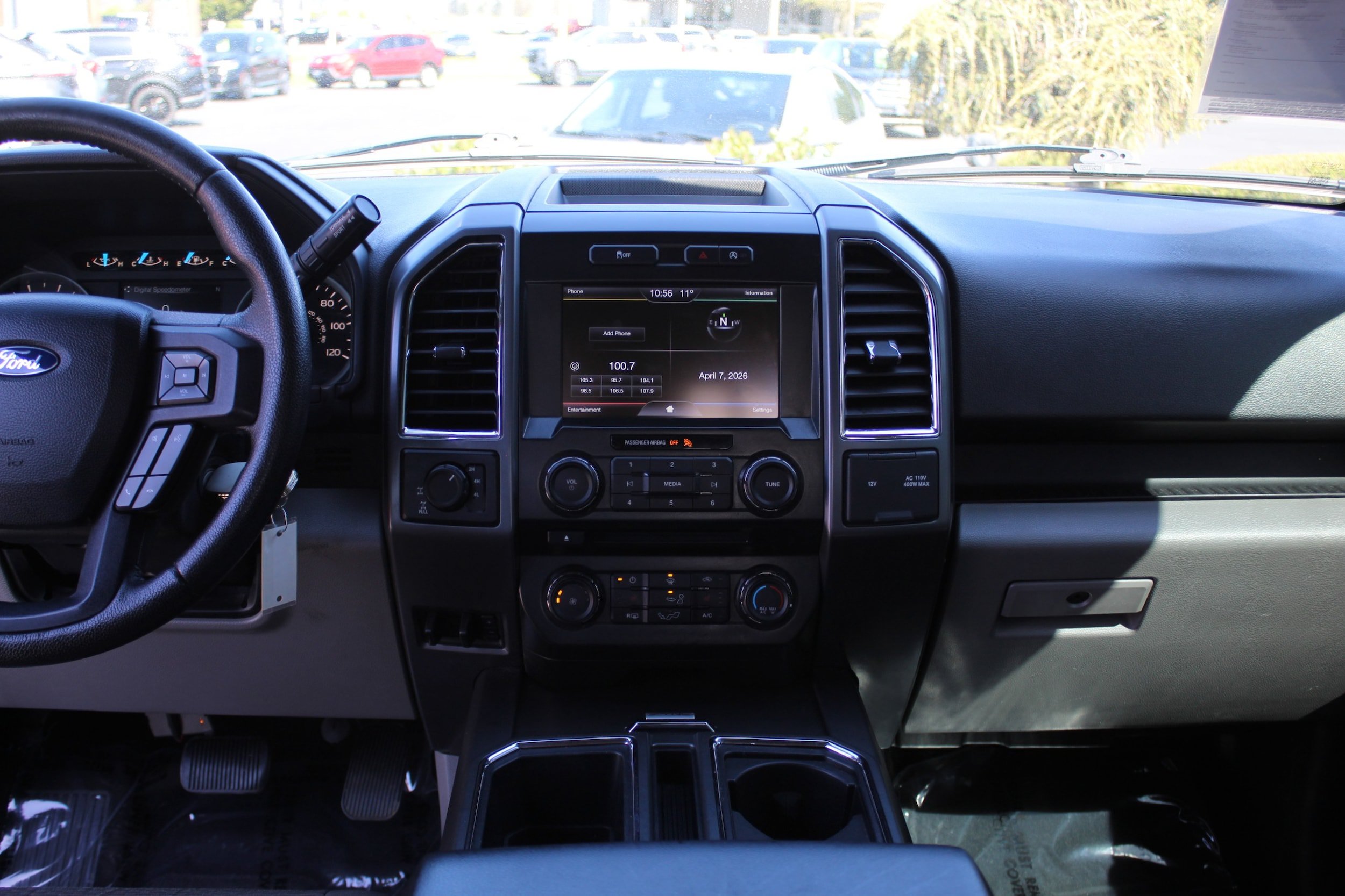 Used 2015 Ford F150 XLT w/ Equipment Group 302A Luxury AWD/4WD image 21