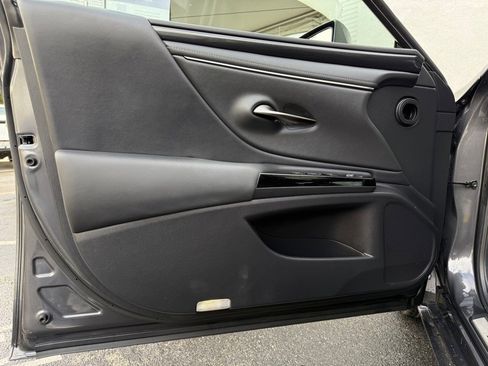 Certified 2025 Lexus ES 350 image 26