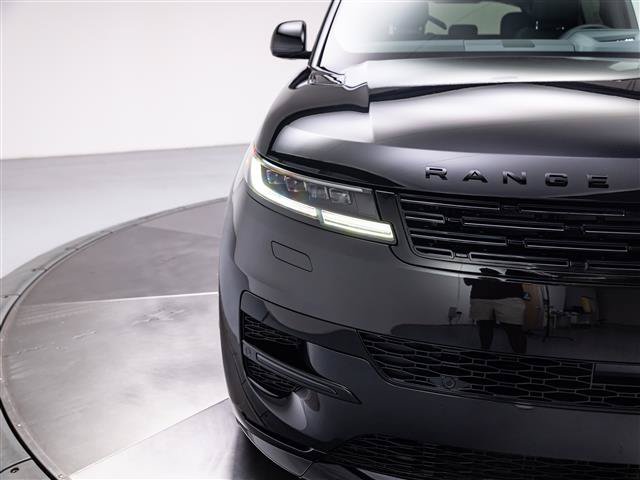 New 2027 Land Rover Range Rover Sport Dynamic SE AWD/4WD image 10