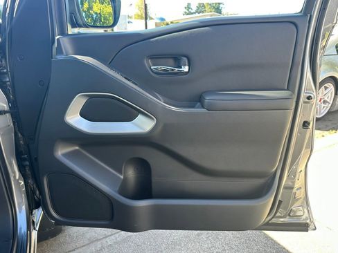 New 2026 Nissan Frontier SV w/ SV Convenience Package image 22