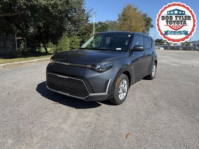 Used 2024 Kia Soul LX w/ Option Group 015