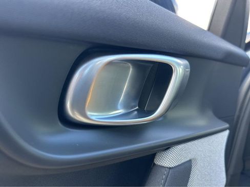 Used 2022 Polestar Polestar 2 w/ Performance Package image 31