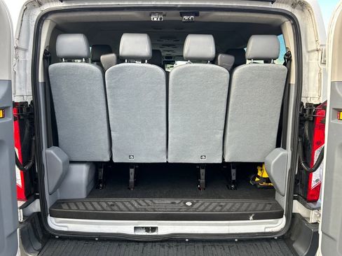 Used 2018 Ford Transit 350 XL image 29