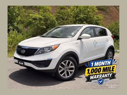 Used 2016 Kia Sportage LX AWD/4WD image 1