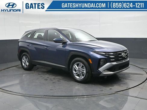 New 2026 Hyundai Tucson SE image 4