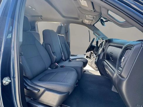 Used 2020 Chevrolet Silverado 1500 Custom w/ Custom Value Package RWD image 21