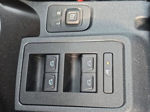 Used 2023 Ford Bronco Heritage Edition image 27